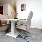 2br Near Centre Bristol
