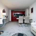 2br Near Centre Appartement