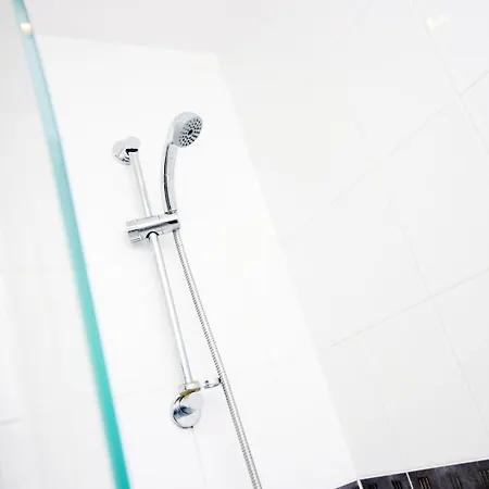 Appartement 2br Near Centre *
