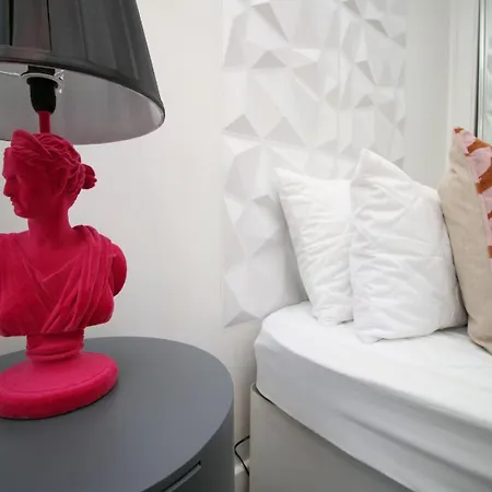 2br Near Centre * Бристоль