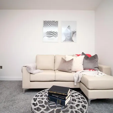 Apartment 2br Near Centre Bristol