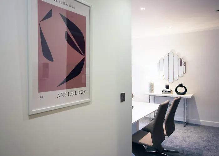 Апартаменти 2br Near Centre *