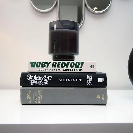 2br Near Centre * Bristol