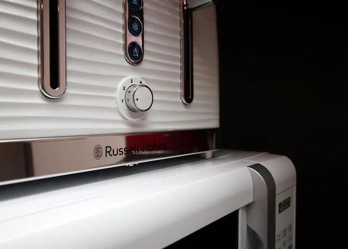 2br Near Centre Bristol