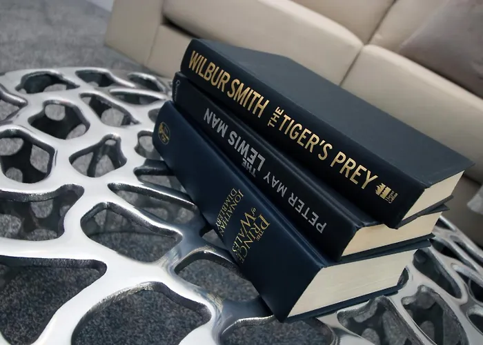 2br Near Centre Lejlighed *